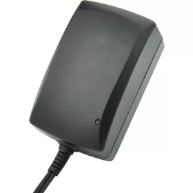   Uniross univerzális adapter 3- 12V, 6 féle csatlakozó, 2250mA, 27W, EU