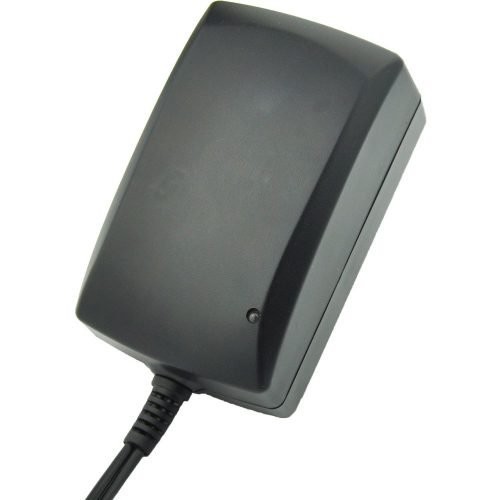 Uniross univerzális adapter 3- 12V, 6 féle csatlakozó, 2250mA, 27W, EU