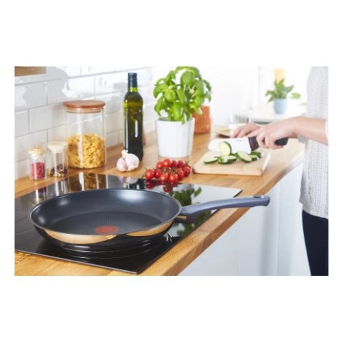 Tefal G7300455 serpenyő 24 cm daily cook