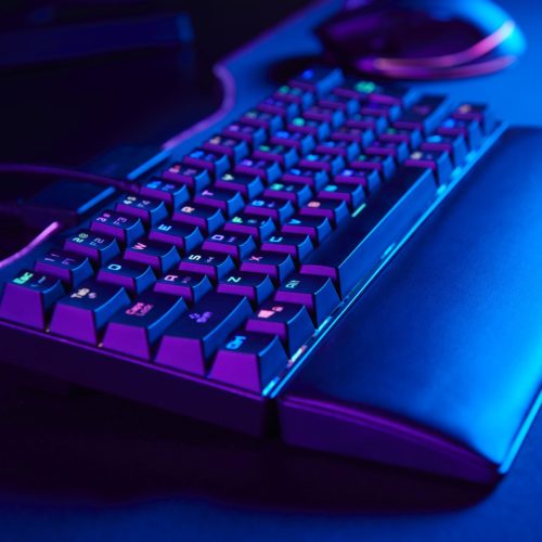 uRage EXODUS 760TKL  mechanikus mini gaming billentyűzet - red switch - fehér (217829)