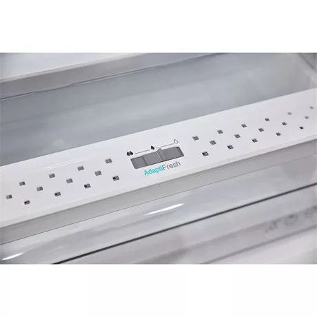 Sharp SJ-FBB04DTXLE-EU hűtő alulfagyasztós