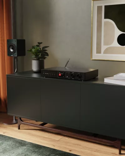 Majority Internet rádió - Fitzwilliam Connect AMP CD (2x100W erősítő, BT, DAB+/FM, internet rádió, CD, Spotify, Távírá.)