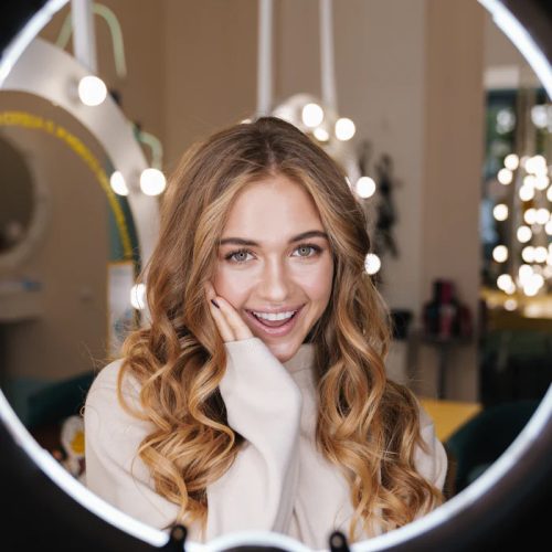 Juice összecsukható Selfie LED körlámpa állvánnyal, telefontartóval - Juice     Social Foldable Ring Selfie Light Stand - fekete