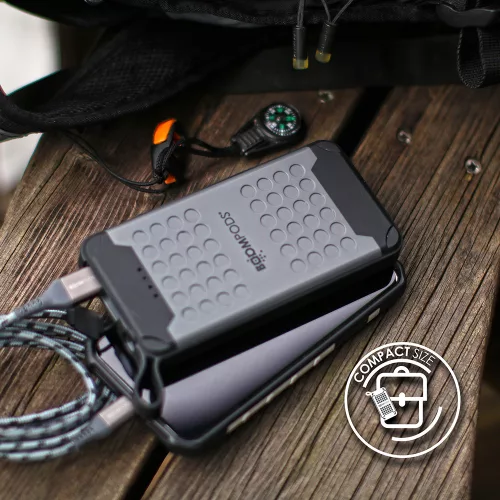 Univerzális hordozható, asztali akkumulátor töltő - Boompods Powerboom-X Power Bank - USB + Type-C + PD + QC3.0 - 10.000 mAh - szürke