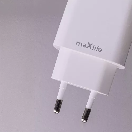 Maxlife MXTC-06 PD+QC 20W gyorstöltő adapter USB + Type-C + Type-C/Lightning kábel - fehér