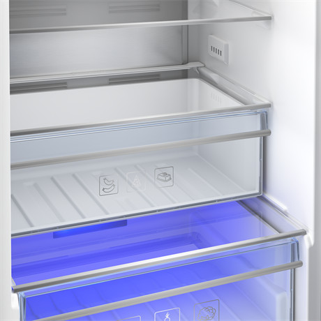 Beko BCNA306E4SN hűtő alulfagyasztós beépíthető