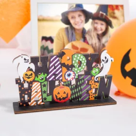   Family Halloween-i polc dekoráció fából - "Happy Halloween" - 17 x 10 x 4 cm (56554)
