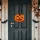 Halloween-i dekoráció - tök - akasztható - fa - 30 x 25 cm (56573)