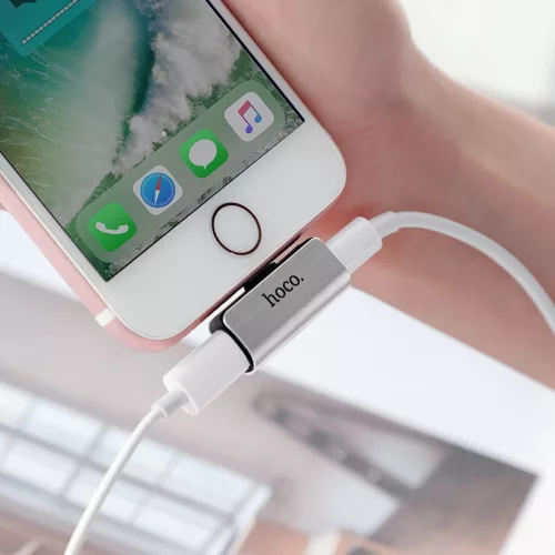 HOCO lightning + lightning adapter egyidőben történő töltéshez és zenehallgatáshoz - 5V/2A - HOCO LS24 - ezüst