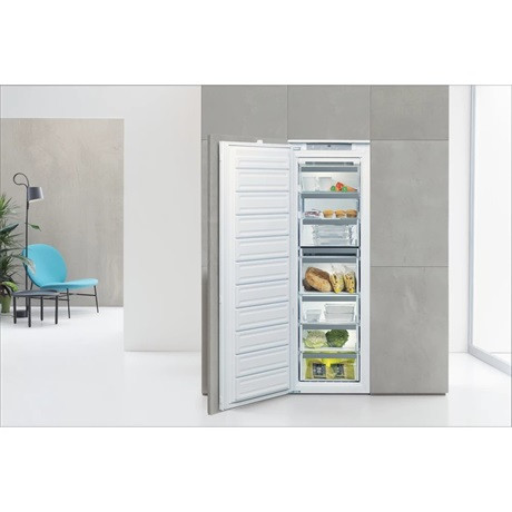 Whirlpool AFB 18402 fagyasztószekrény beépíthető 8 rekesz, 210 l, no frost