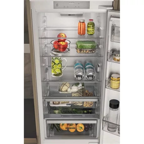 Whirlpool WHC20D013D1 hűtő alulfagyasztós beépíthető