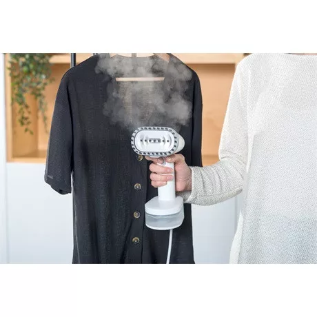 Black And Decker BXGS1600E ruhagőzölő kézi