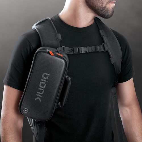 Bionik BNK-9035 Power Commuter Nintendo Switch n Switch Oled Fekete Hordtáska 10000mAh Akkumulátorral