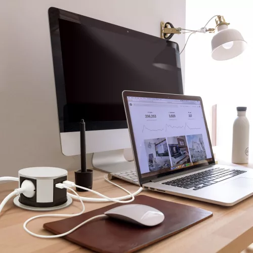 DeLight süllyeszthető 3-as elosztó és USB (20433)
