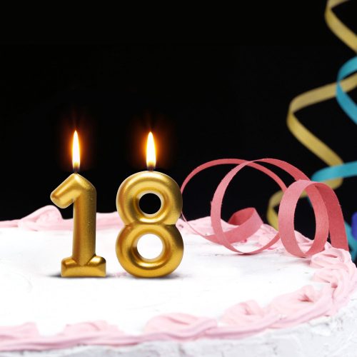 Family szám alakú tortagyertya (56184-9)