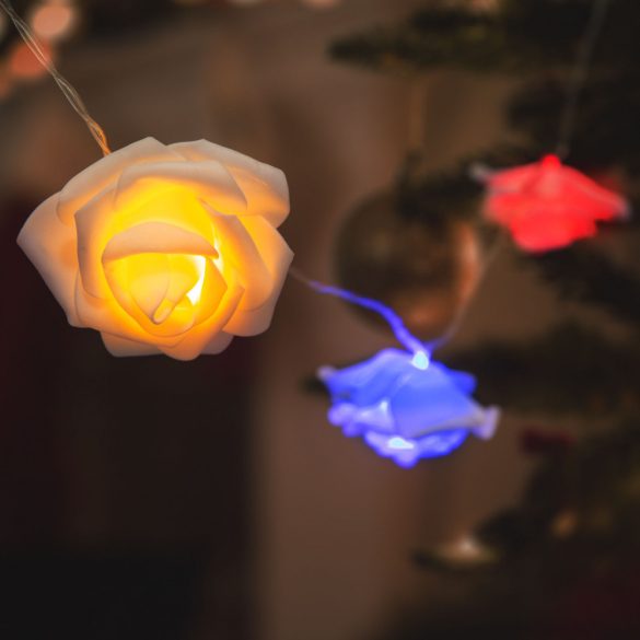 Family LED fényfüzér - rózsa - 10 LED - 1,9 méter - színes - 2 x AA (56516)