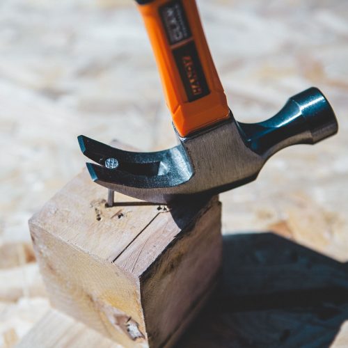 Handy Professzionális ács kalapács - 226 g (10429A)