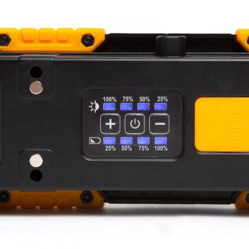 Phenom LED reflektor - akkumulátoros, dimmerelhető, fókuszálható - 1500 lumen (18649)