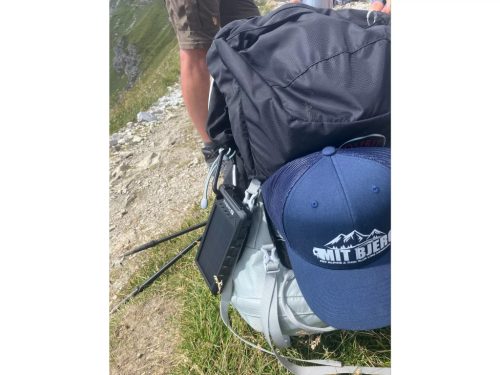 Sandberg Akkubank - Outdoor Solar Powerbank 16000mAh (napelemes; kültéri; IP54 por és cseppálló; LED lámpa; 3,4A 2xUSB)