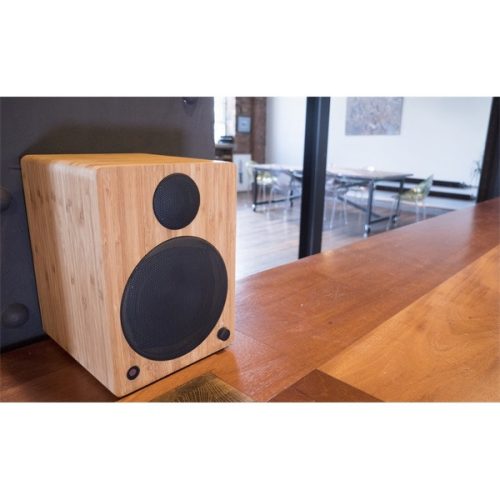 WAVEMASTER 66372 wavemaster hangszóró 2.0 - cube mini neo bamboo (36w rms, bluetooth, 3,5mm jack, rca, toslink, távírányító, bambusz)
