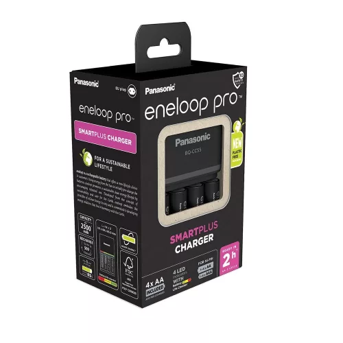 eneloop K-KJ55HCD40E akkumulátor gyorstöltő 4 db 2500mAh AA akkumulátorral